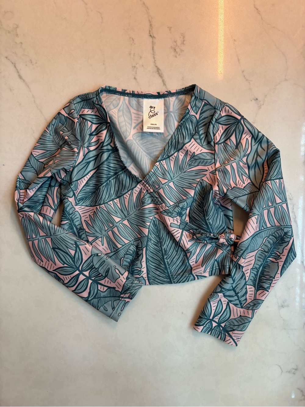 art class Teal & Pink Leaf Print Girls Swim Set with Rash Guard - Picture 4 of 5